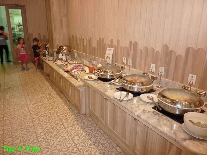 This Khao lak family resorts includes a kids buffet at the Buffet 2 breakfast