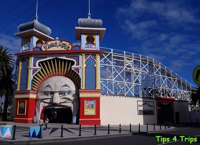 The facade of Luna Park of the open moth of a clown as the entrance