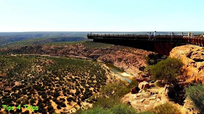large metal arc hanging out from cliff known as the Kalbarri Skywalk